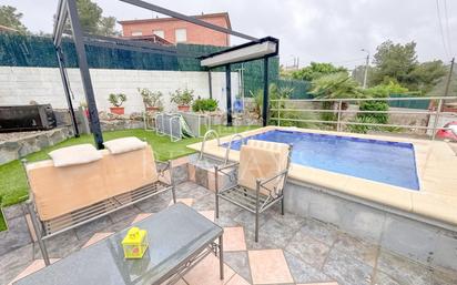 Piscina de Casa o xalet en venda en Vallirana amb Calefacció, Jardí privat i Terrassa