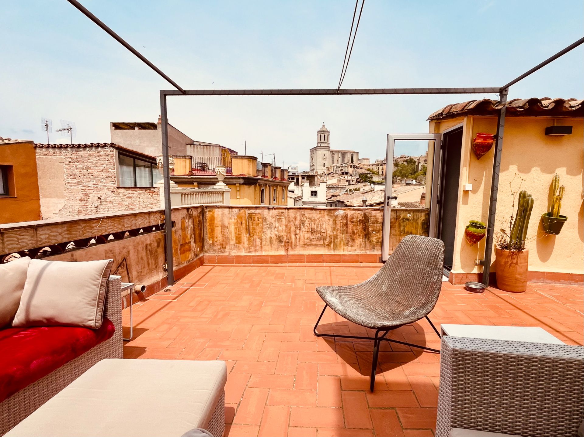 Terrace of Apartment for sale in Girona Capital  with Air Conditioner, Heating and Parquet flooring
