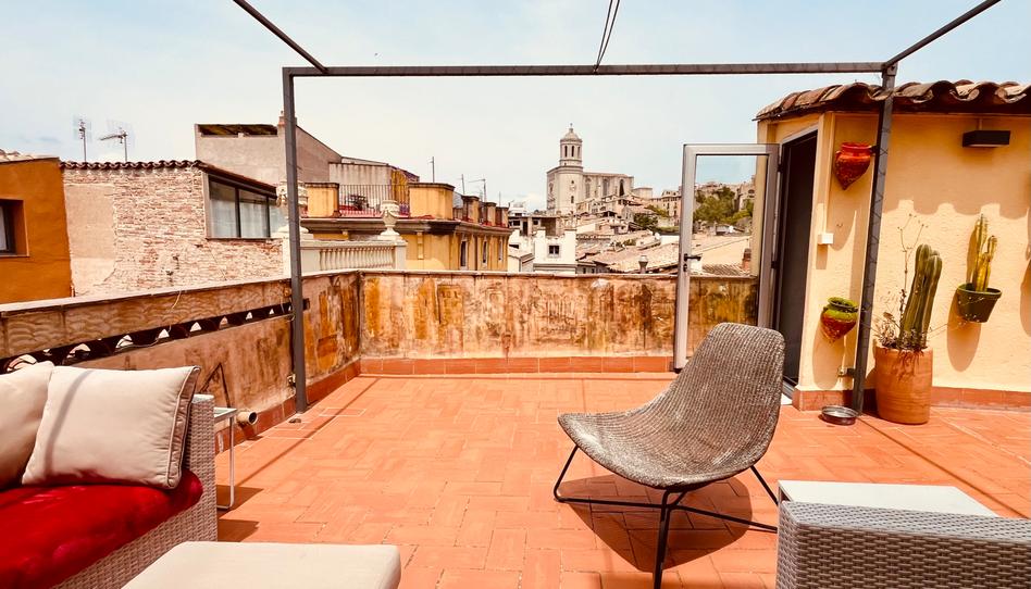 Foto 1 de Apartament en venda a Carrer de Les Peixateries Velles, Centre - Barri Vell, Girona