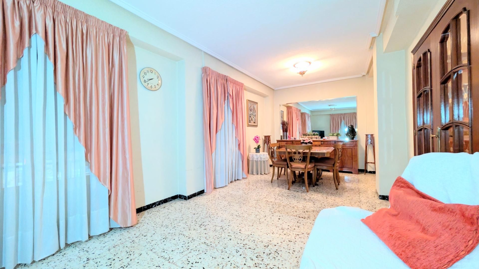 Dining room of Flat for sale in Elche / Elx