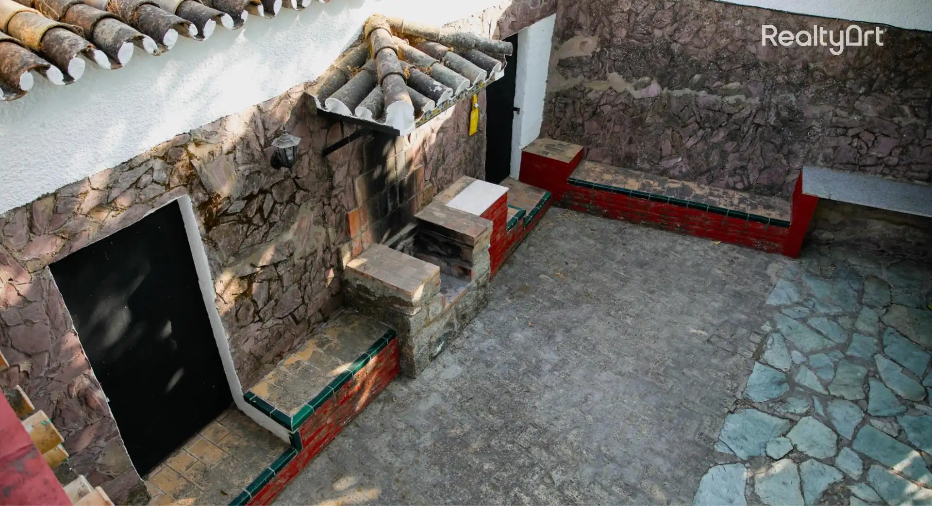 Terrassa de Casa o xalet en venda en El Castillo de las Guardas amb Aire condicionat, Calefacció i Jardí privat