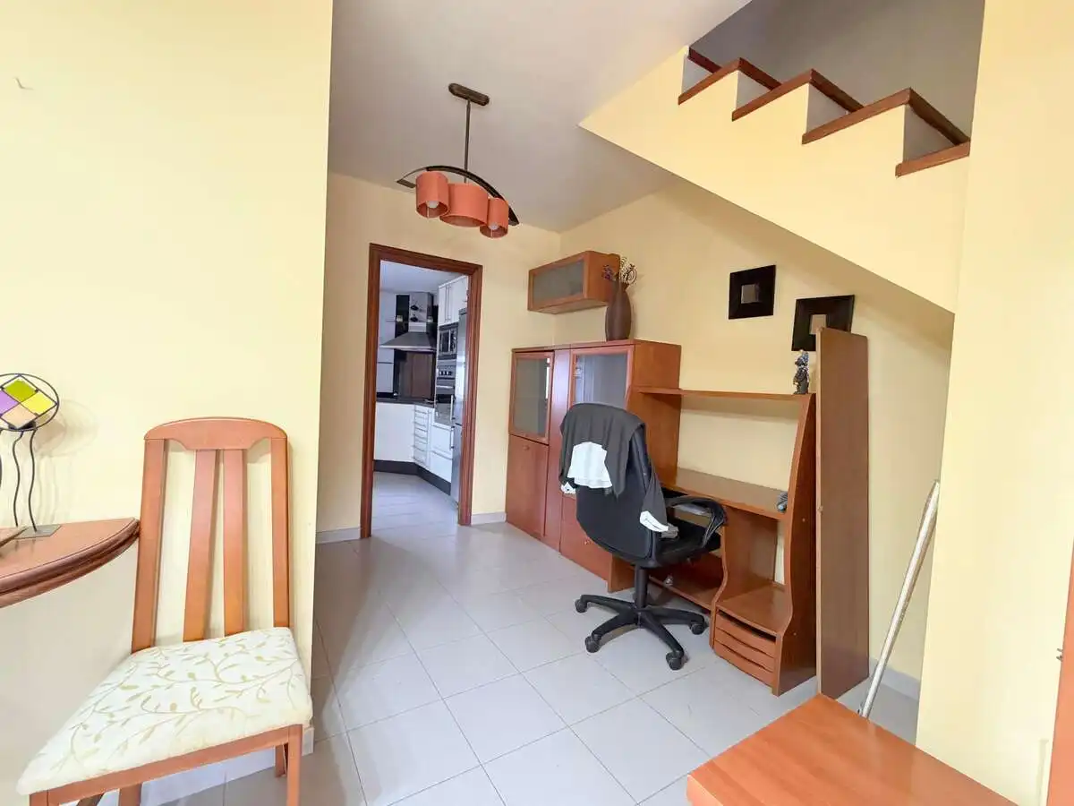 Casa adosada en venta en Argana Alta - Maneje