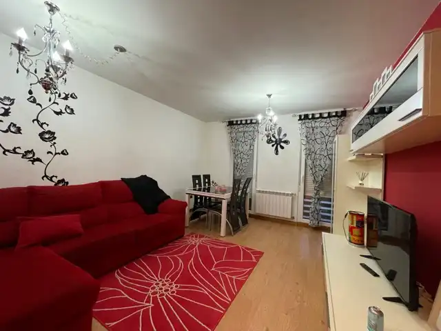 Sala de estar de Piso de alquiler en Santa Cruz de Bezana con Calefacción, Amueblado y Horno