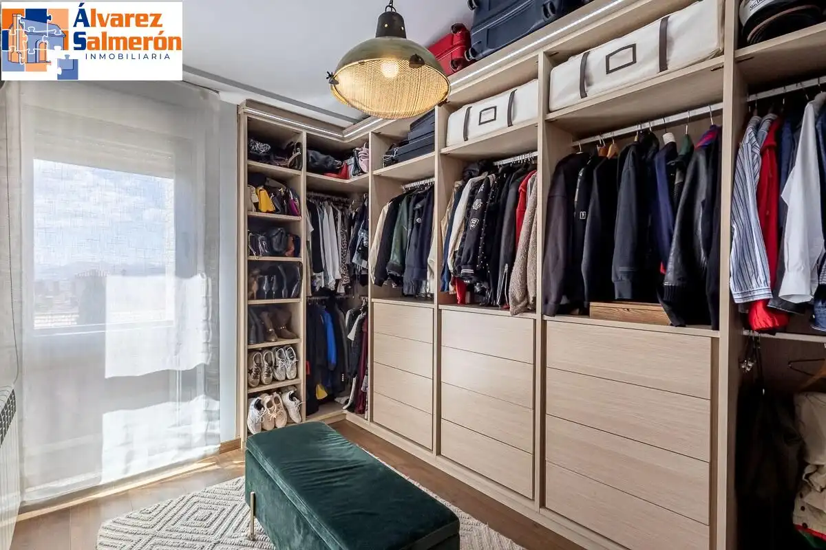 Bedroom of Detached homes for sale in Granada
