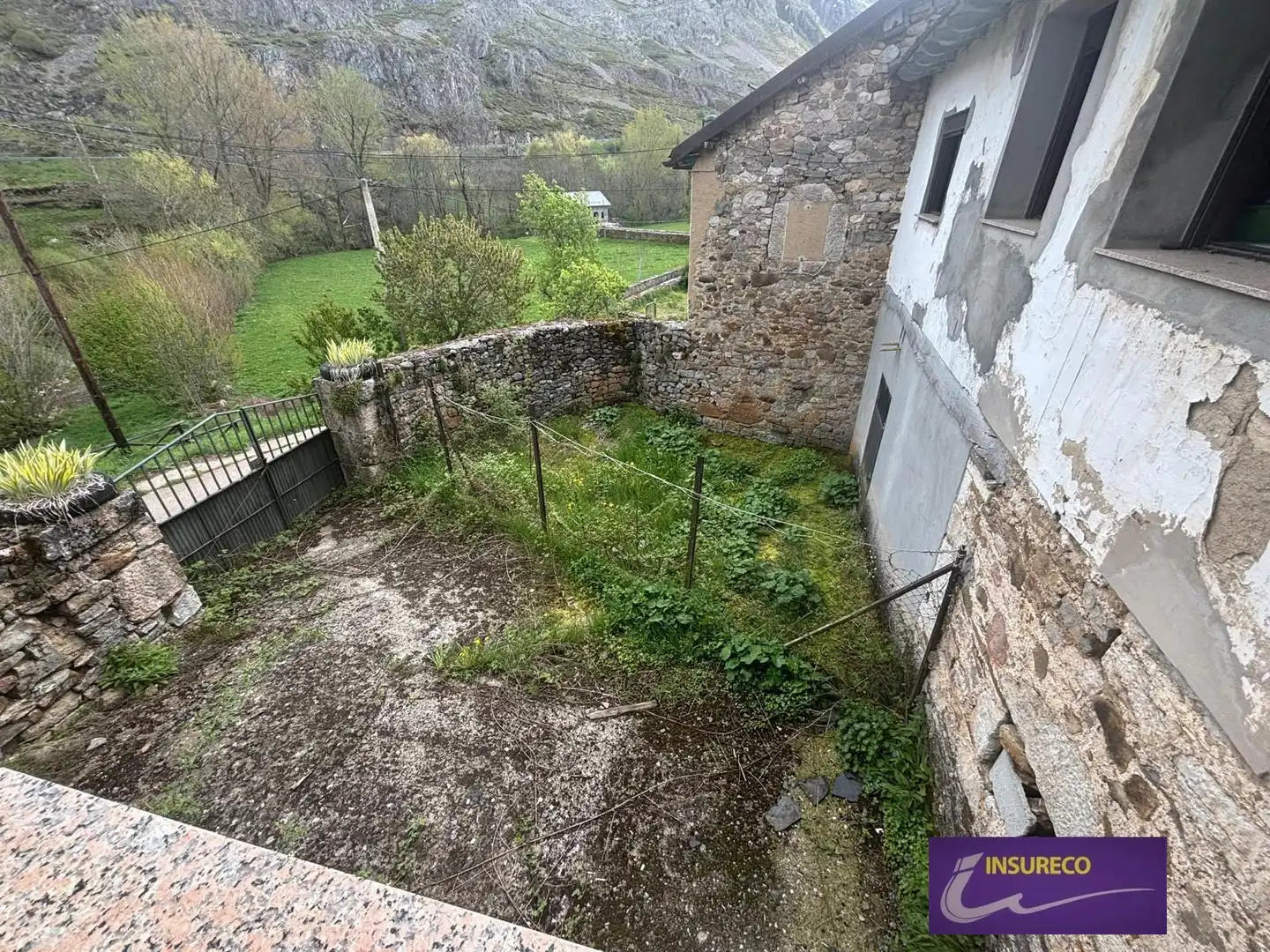 Casa o chalet en venta en Cabrillanes con Calefacción, Jardín privado y Trastero