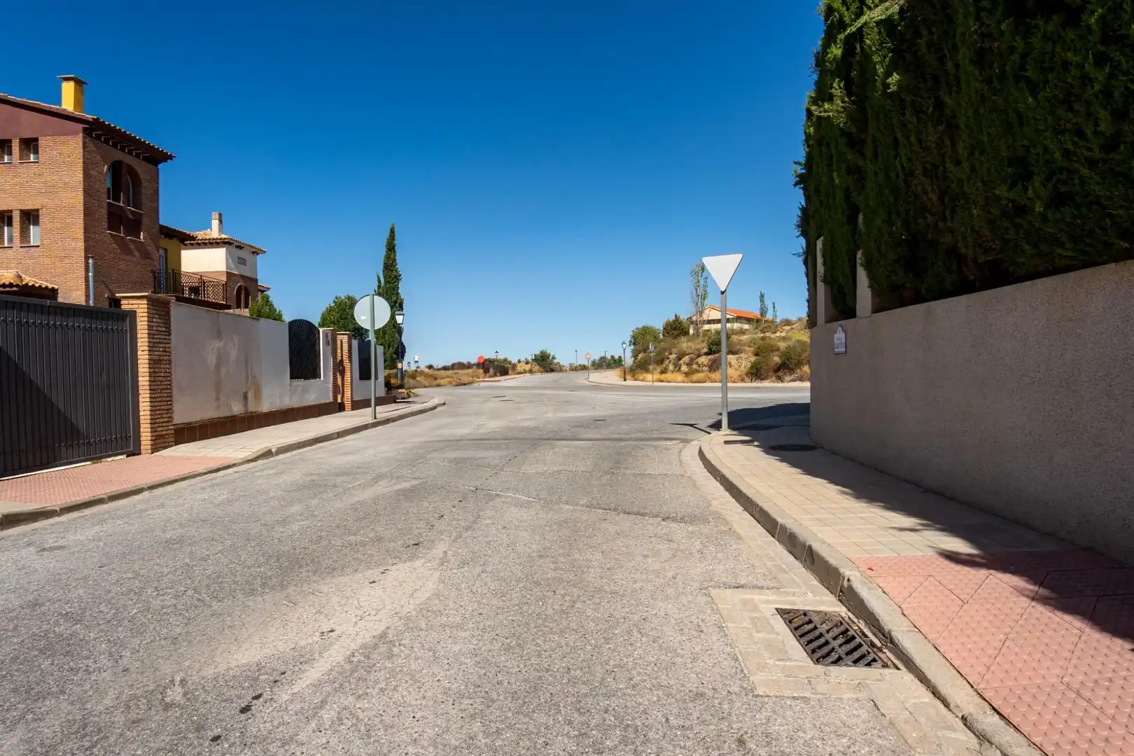 Vista exterior de Casa o chalet en venta en Dílar con Calefacción, Jardín privado y Terraza