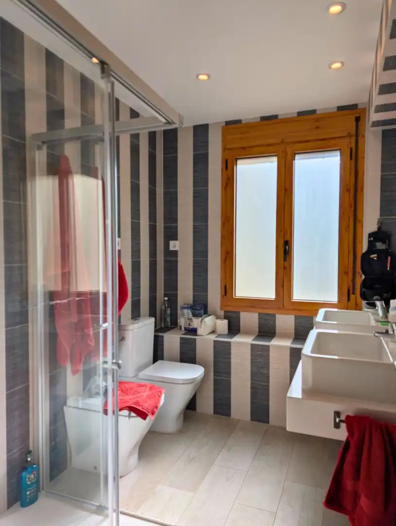 Bathroom of Flat for sale in San Juan de Plan, Huesca