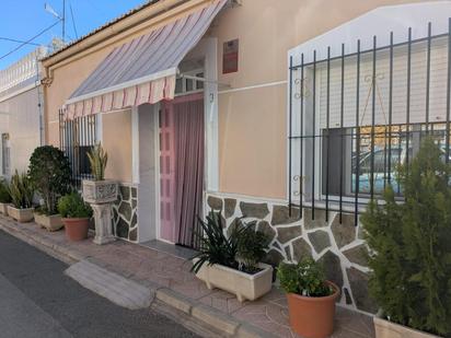Vista exterior de Planta baixa en venda en Elche / Elx amb Terrassa i Traster