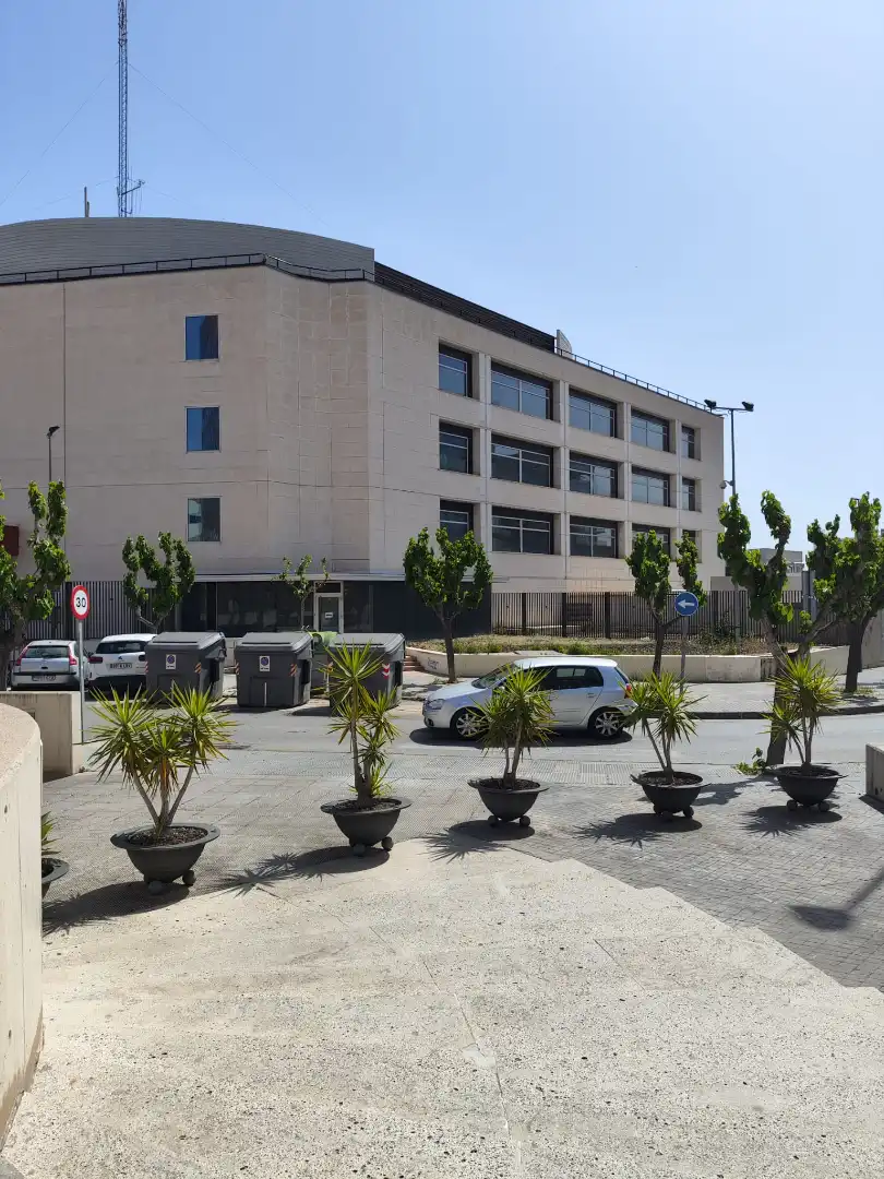 Einzelparkplatz zum Verkauf in Calle Central 10, imagen 8