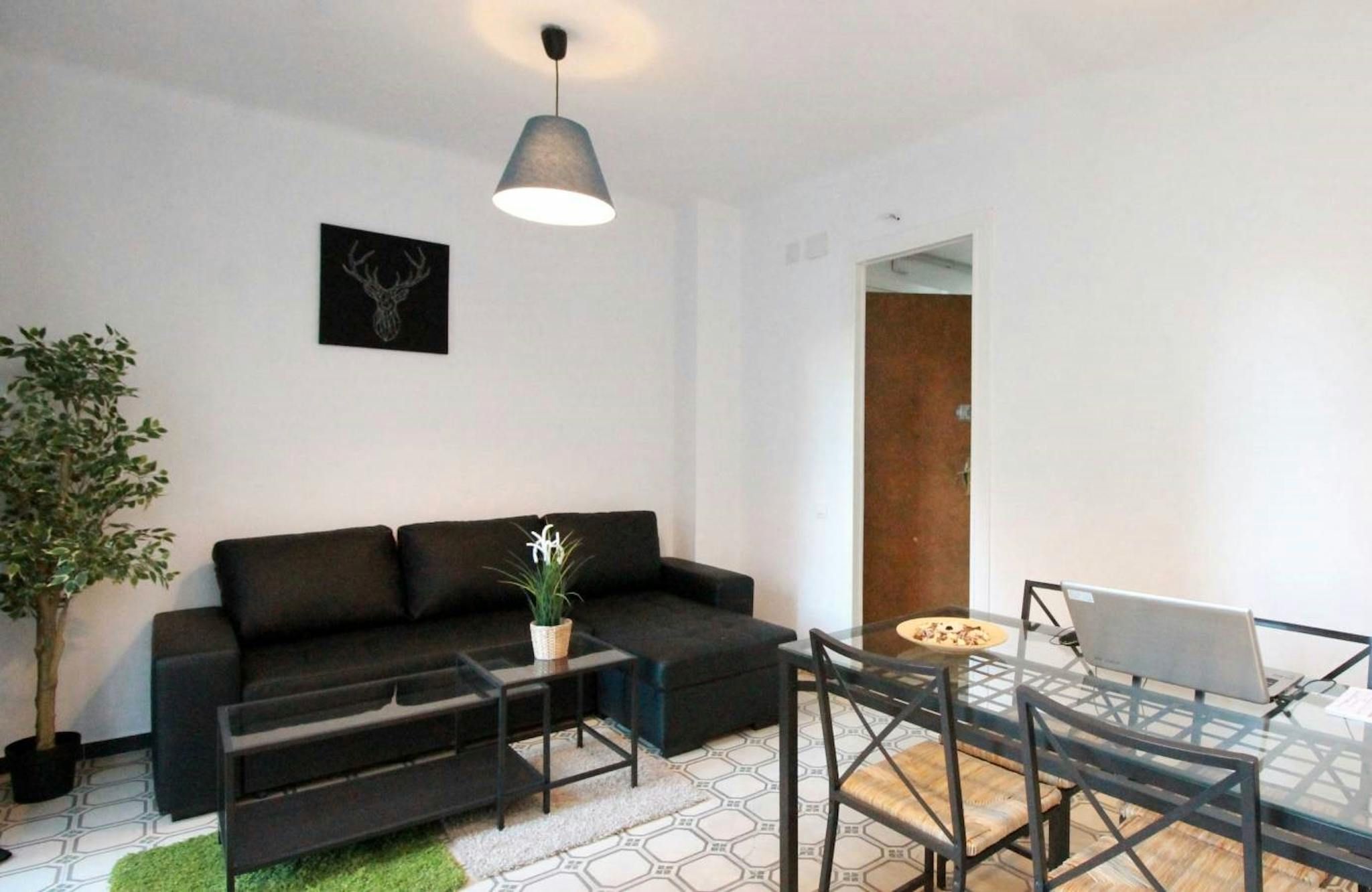 Sala d'estar de Pis de lloguer en  Barcelona Capital amb Moblat, Rentadora i TV