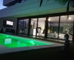 Swimming pool of House or chalet for sale in Roales  with Air Conditioner, Storage room and Swimming Pool