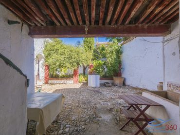 Maison avec jardin à vendre à Calle Armiñán