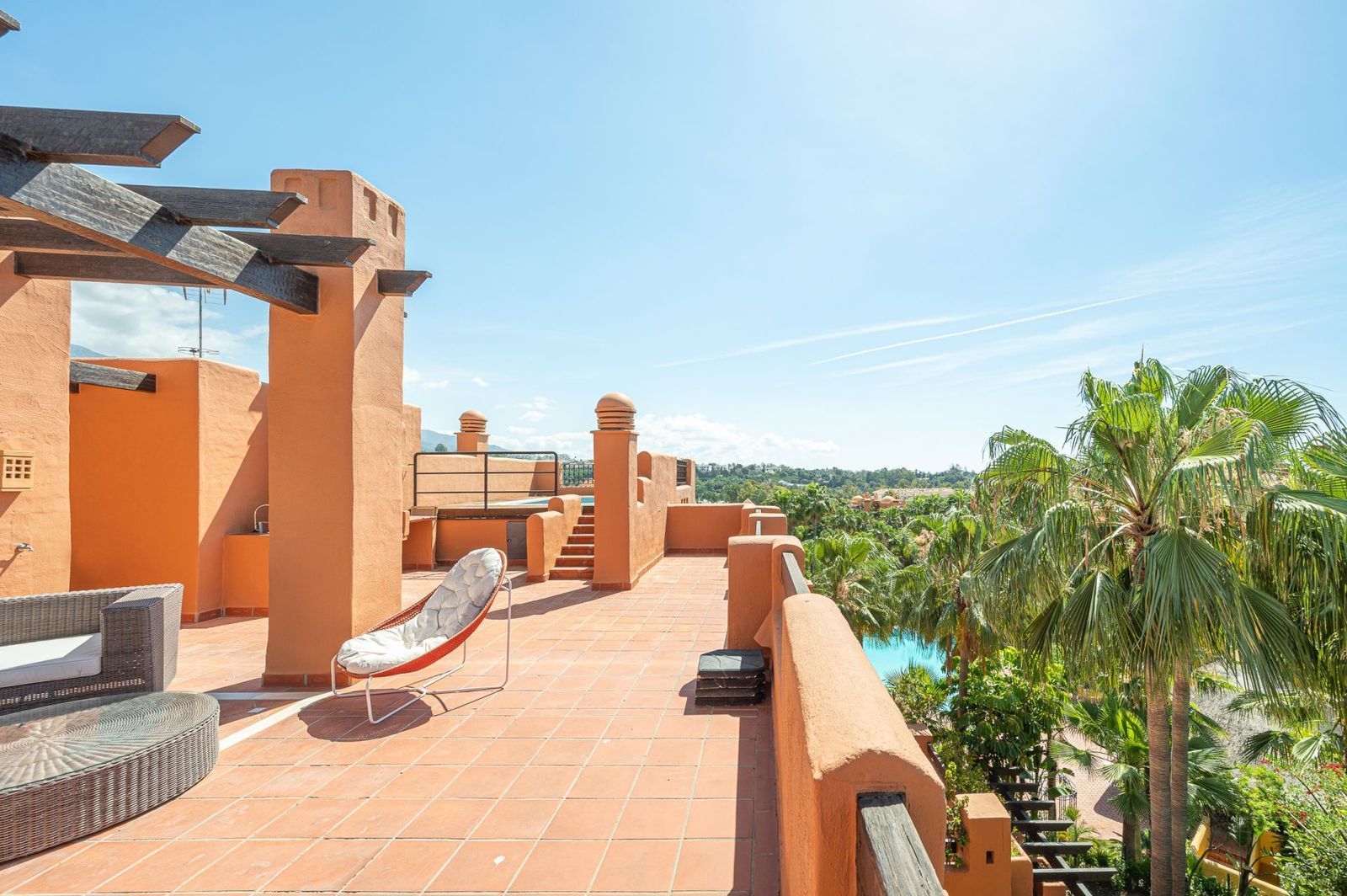 Terrassa de Àtic en venda en Marbella amb Terrassa, Traster i Piscina comunitària