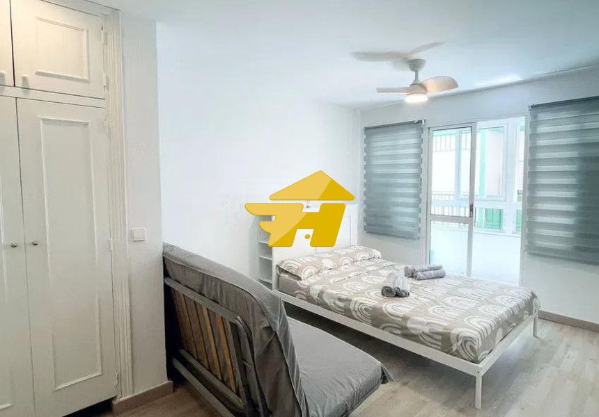 Bedroom of Flat to rent in Torremolinos  with Air Conditioner, Private garden and Furnished