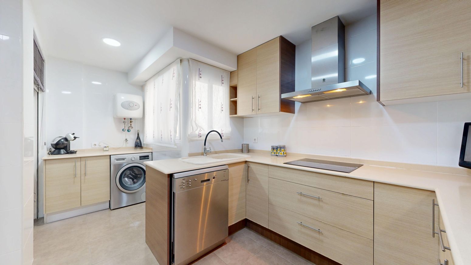 Flat for sale in Valencia - CL DOMENEC GOMEZ, Torrefiel