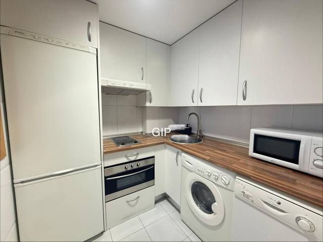 Apartamento en Alquiler en Calle de Belfast, 13 en Rejas