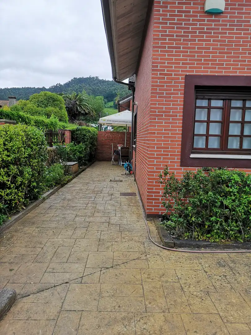 Jardí de Casa o xalet en venda en Guriezo amb Calefacció, Jardí privat i Terrassa