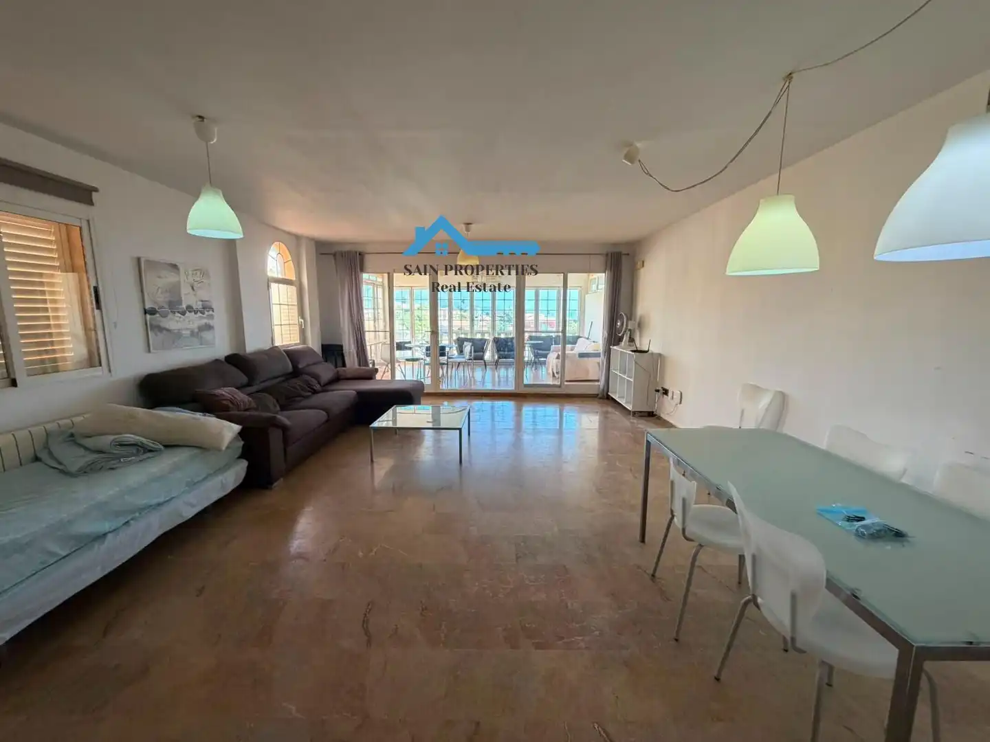 Casa aparellada amb terrassa en venda a Coloma, imagen 9