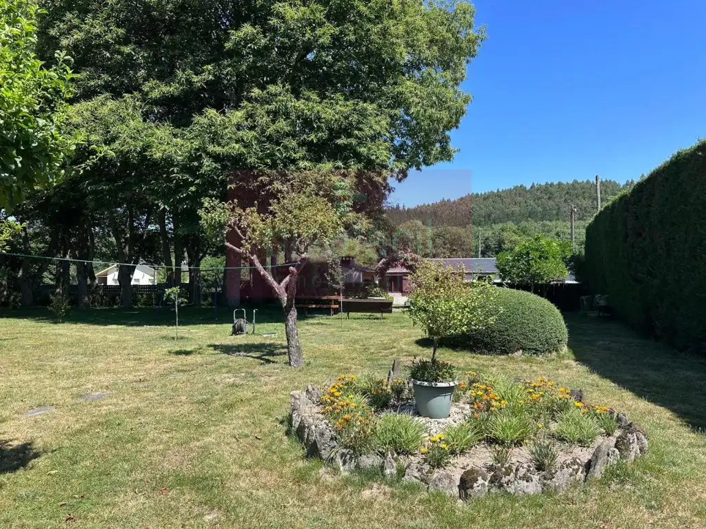 Haus oder Chalet zum Verkauf in Lugo