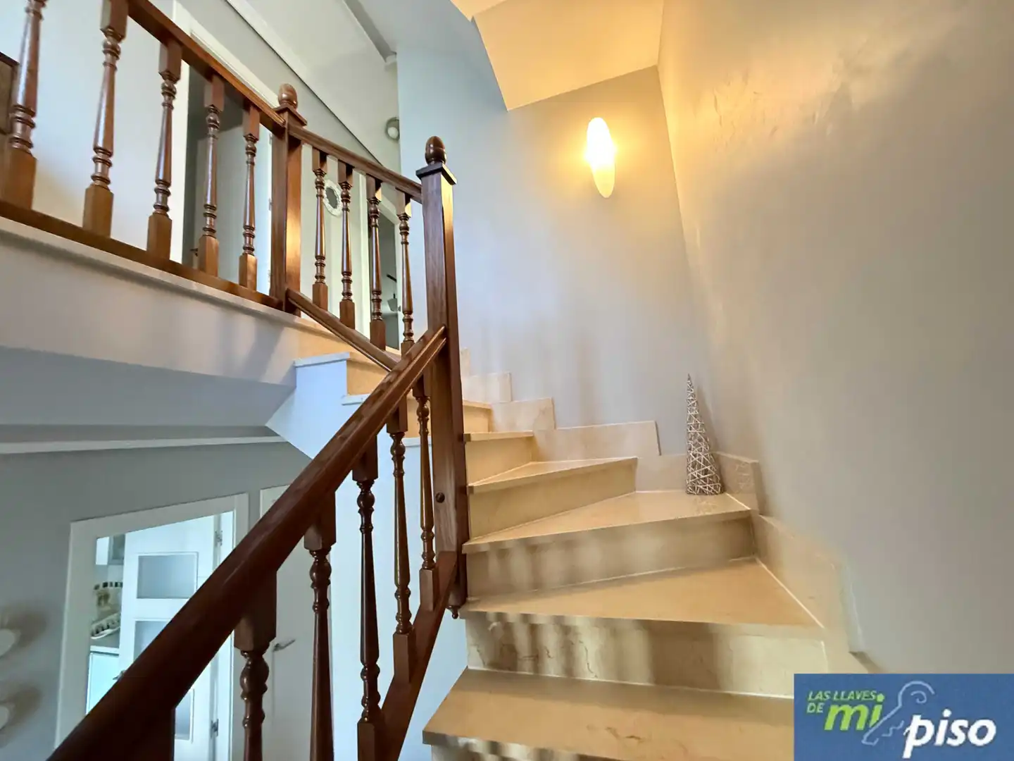 Casa adosada en venta en Arroyo de la Encomienda con Calefacción, Jardín privado y Parquet