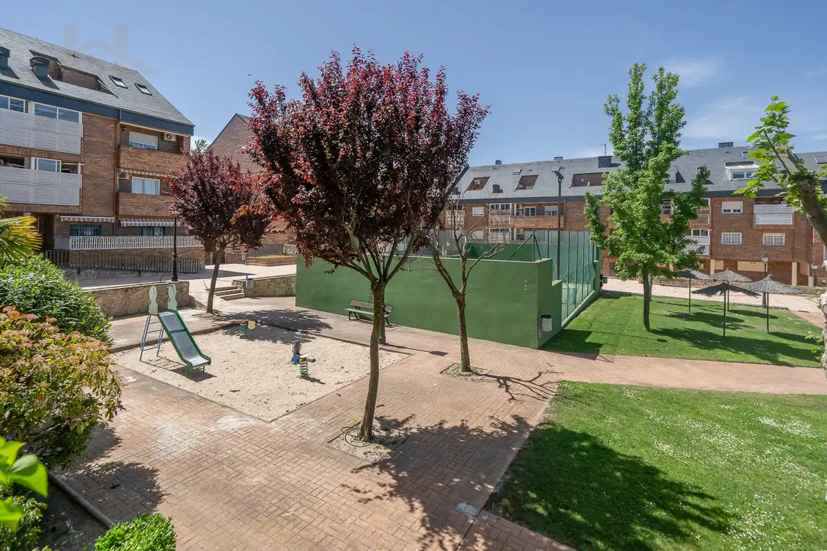 Terrassa de Dúplex en venda en Villanueva del Pardillo amb Aire condicionat, Calefacció i Terrassa