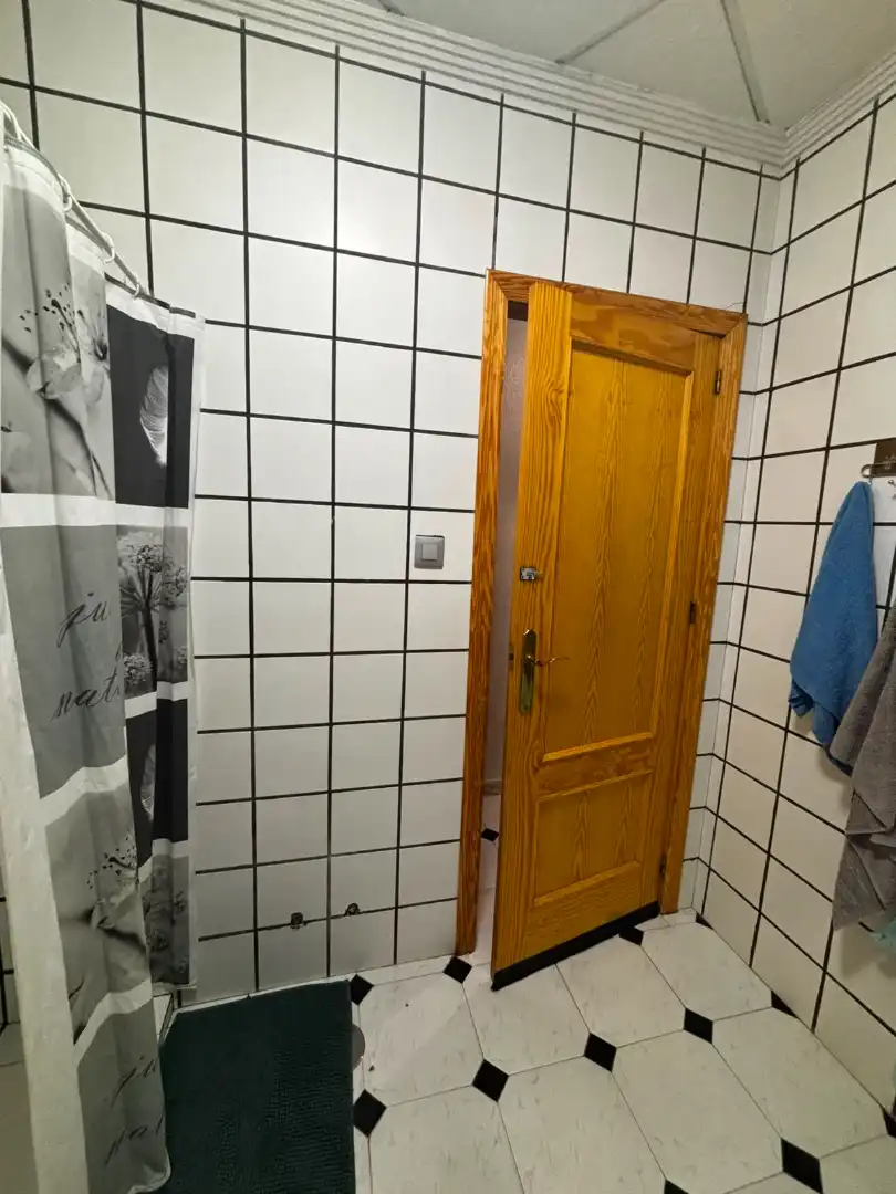 Baño de Piso en venta en Bigastro con Amueblado