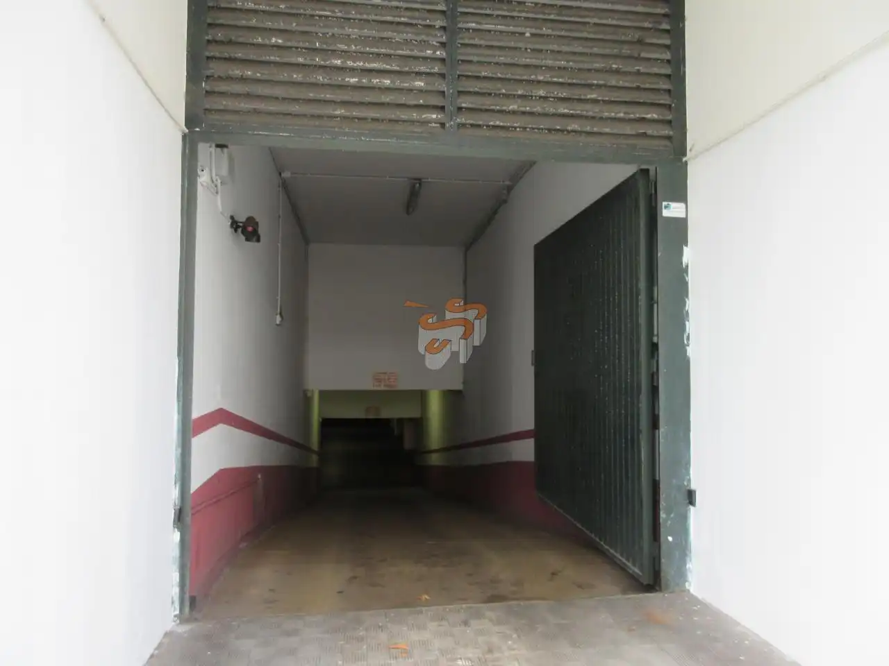 Garage zum Verkauf in Ferrol