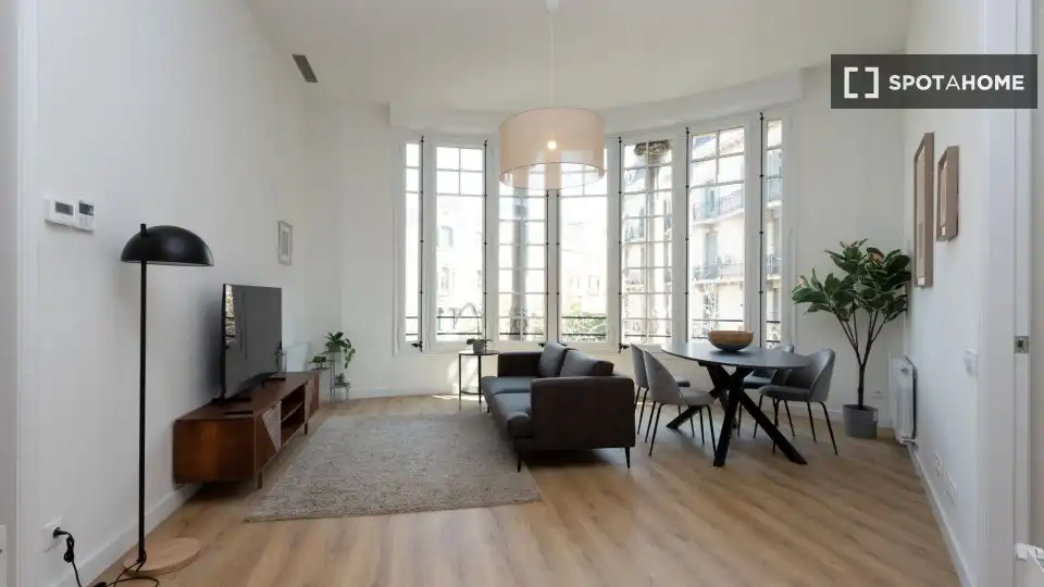 Flat with terrace to rent in Eixample, imagen 9