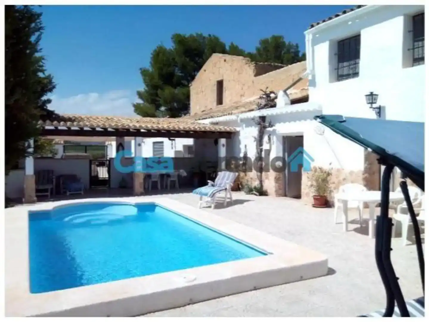 Piscina de Casa adosada en venta en Yecla con Aire acondicionado, Jardín privado y Trastero