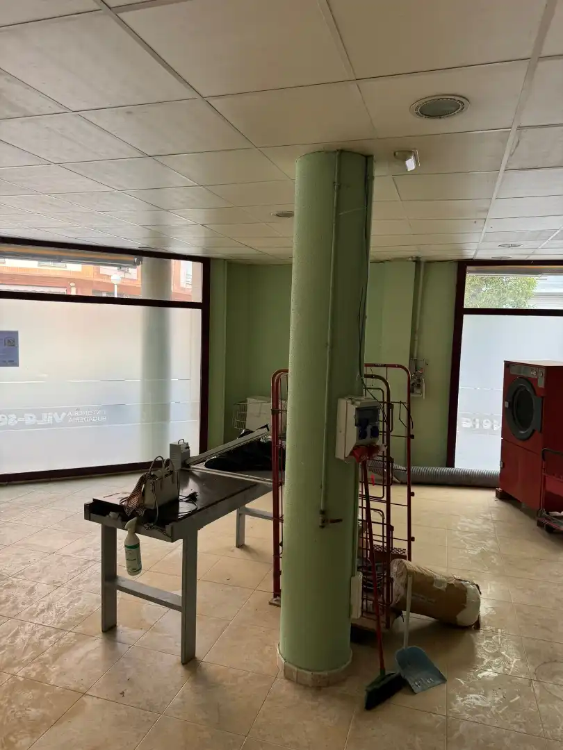 Business premises for sale in Carrer de l'Onze de Setembre 19, imagen 4