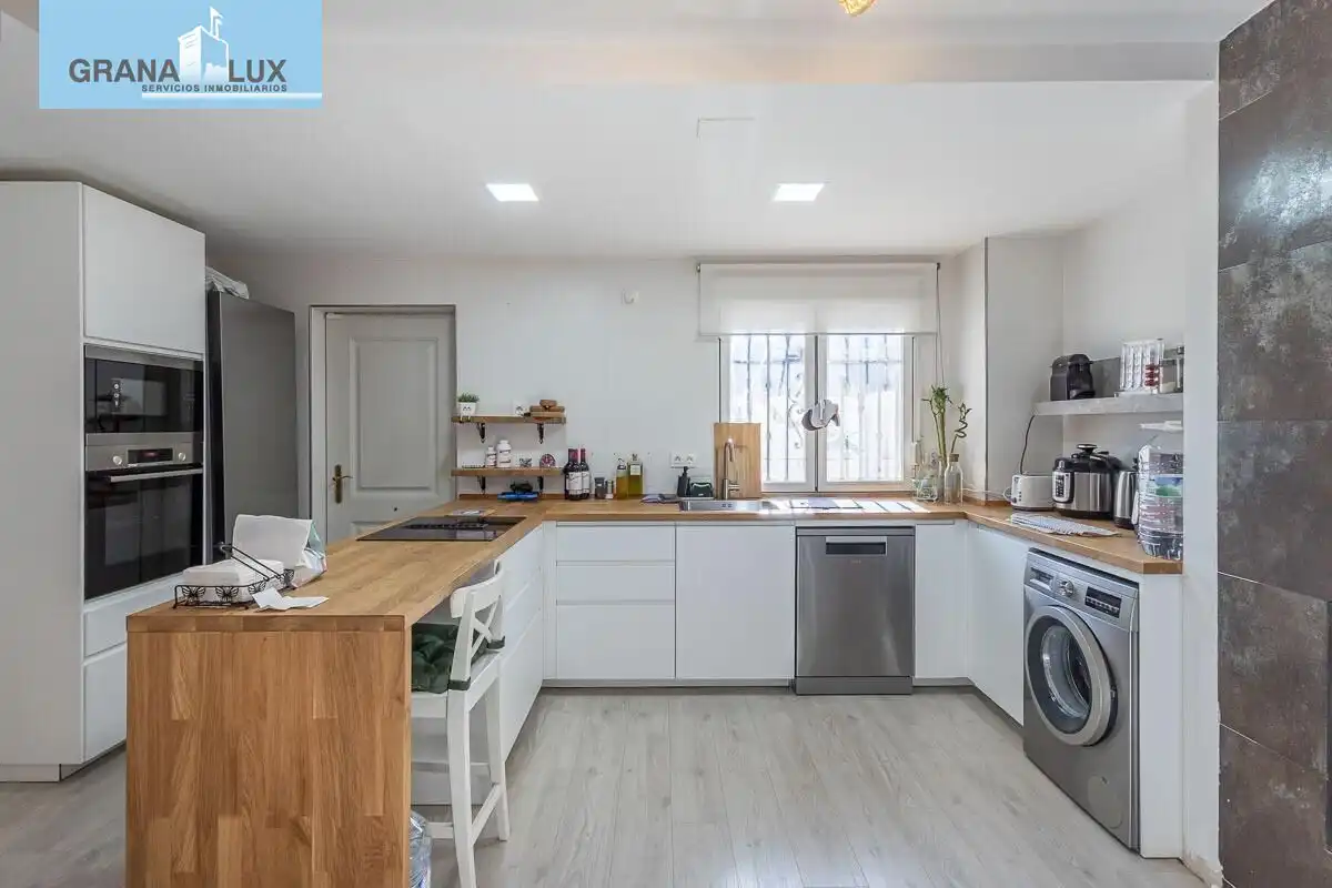 Reihenhaus mit Terrasse zum Verkauf in Calle del Mulhacén 19, imagen 5