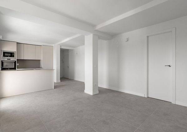 Piso en Venta en Calle del Radio en Opañel