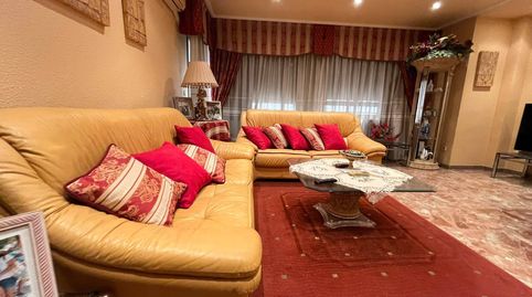 Foto 2 de Piso en venta en Calle Benito Perez Galdos, Pont Nou - Corazón de Jesús, Elche / Elx