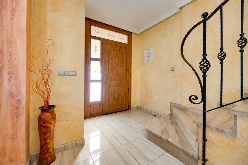 Casa adosada en venta en Rojales con Aire acondicionado, Terraza y Amueblado