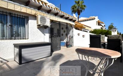 Exterior view of Apartment for sale in Orihuela  with Air Conditioner, Private garden and Terrace