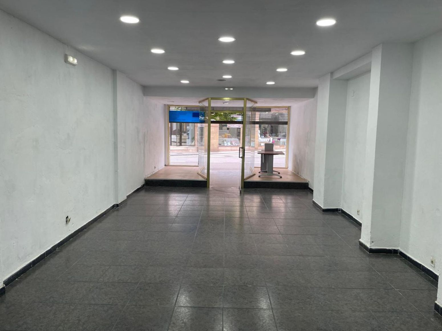 Premises to rent in Gijón 