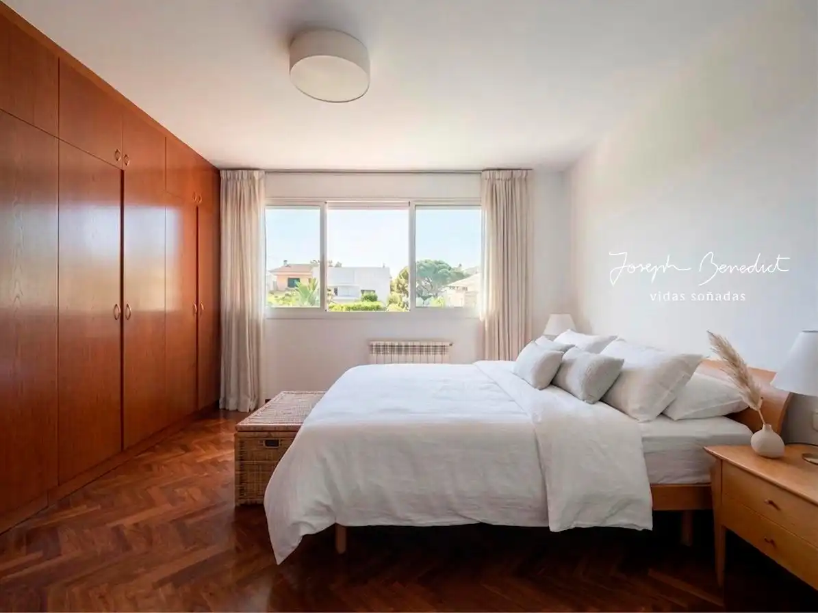 Habitación de Casa o chalet en venta en Castelldefels con Aire acondicionado, Calefacción y Jardín privado