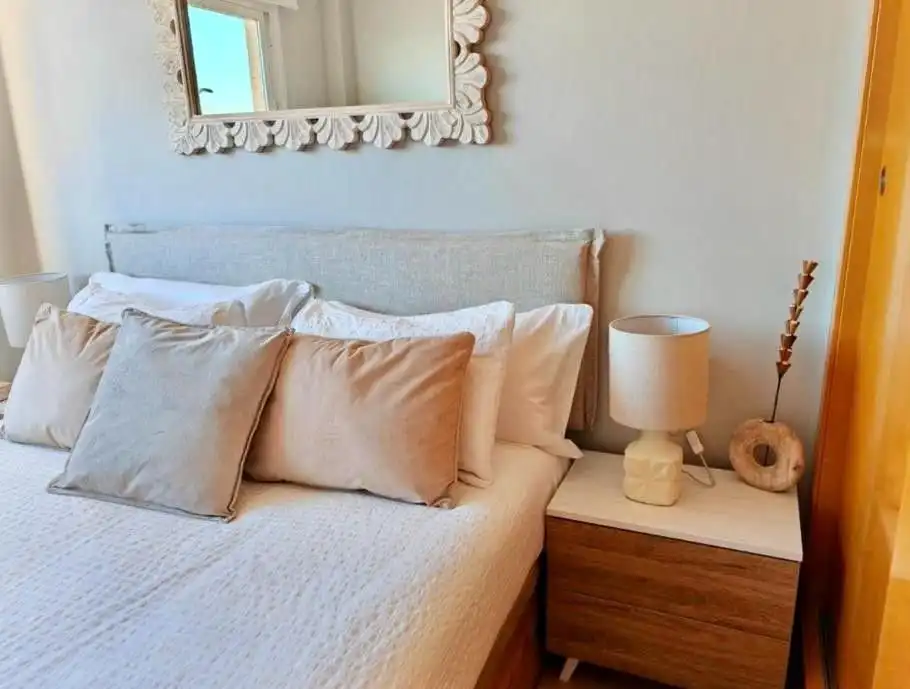 Bedroom of Apartments for rent in Vélez-Málaga  with Community pool