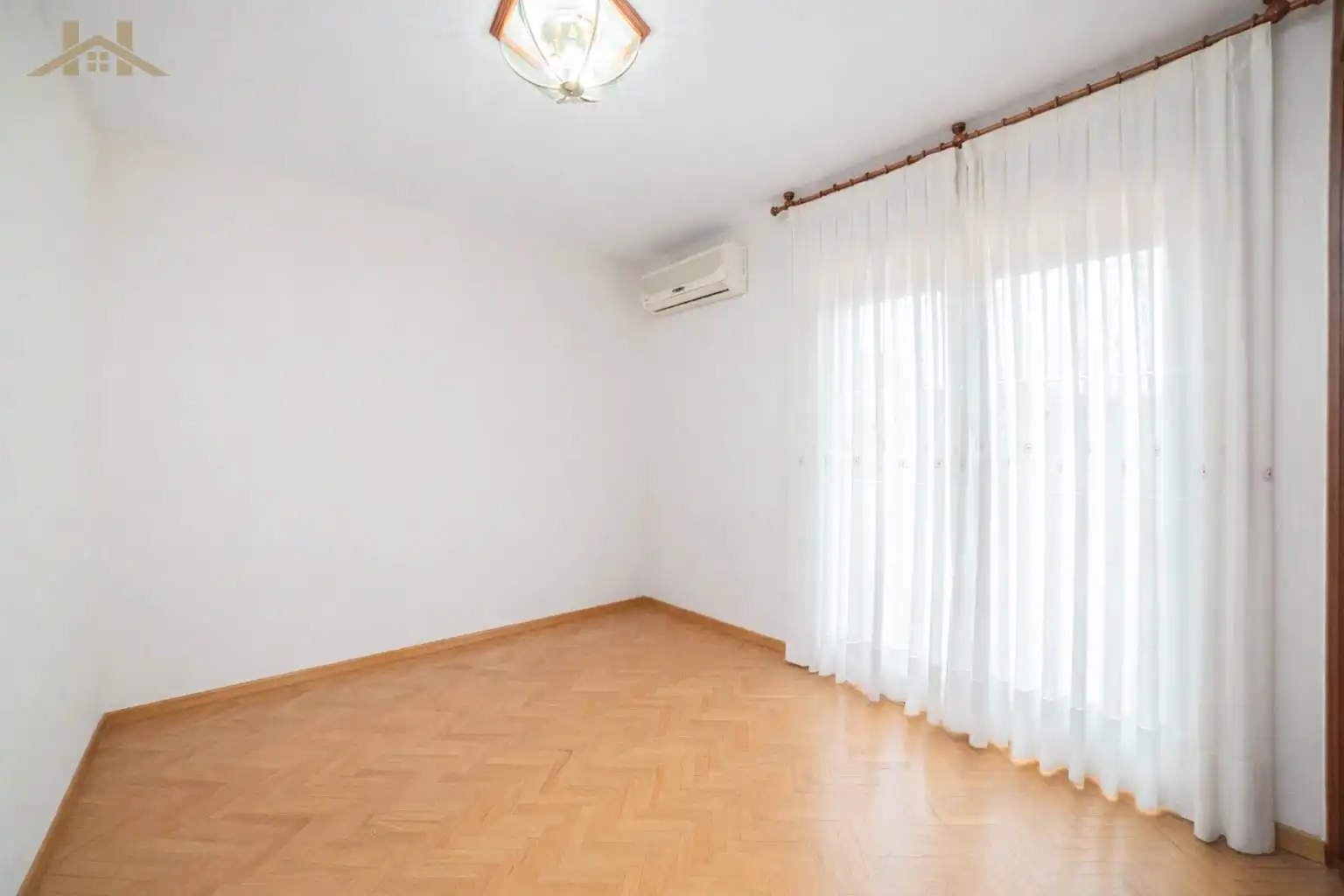 Habitación de Ático en venta en Valdemoro con Terraza