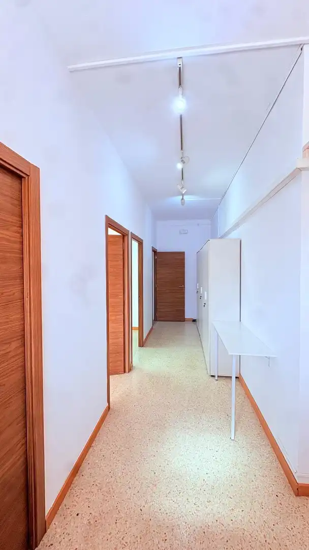 Local comercial de lloguer a Poble, imagen 26