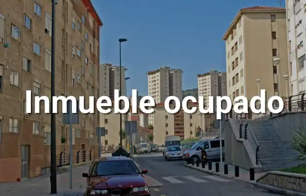Vista exterior de Pis en venda en Bilbao 