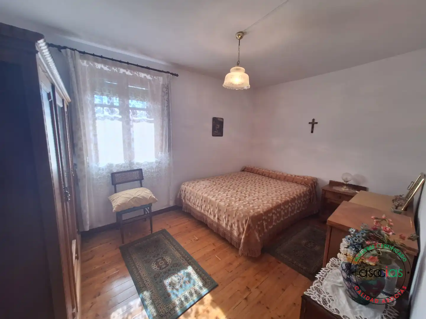 Habitación de Casa adosada en venta en Grajal de Campos con Calefacción, Jardín privado y Balcón