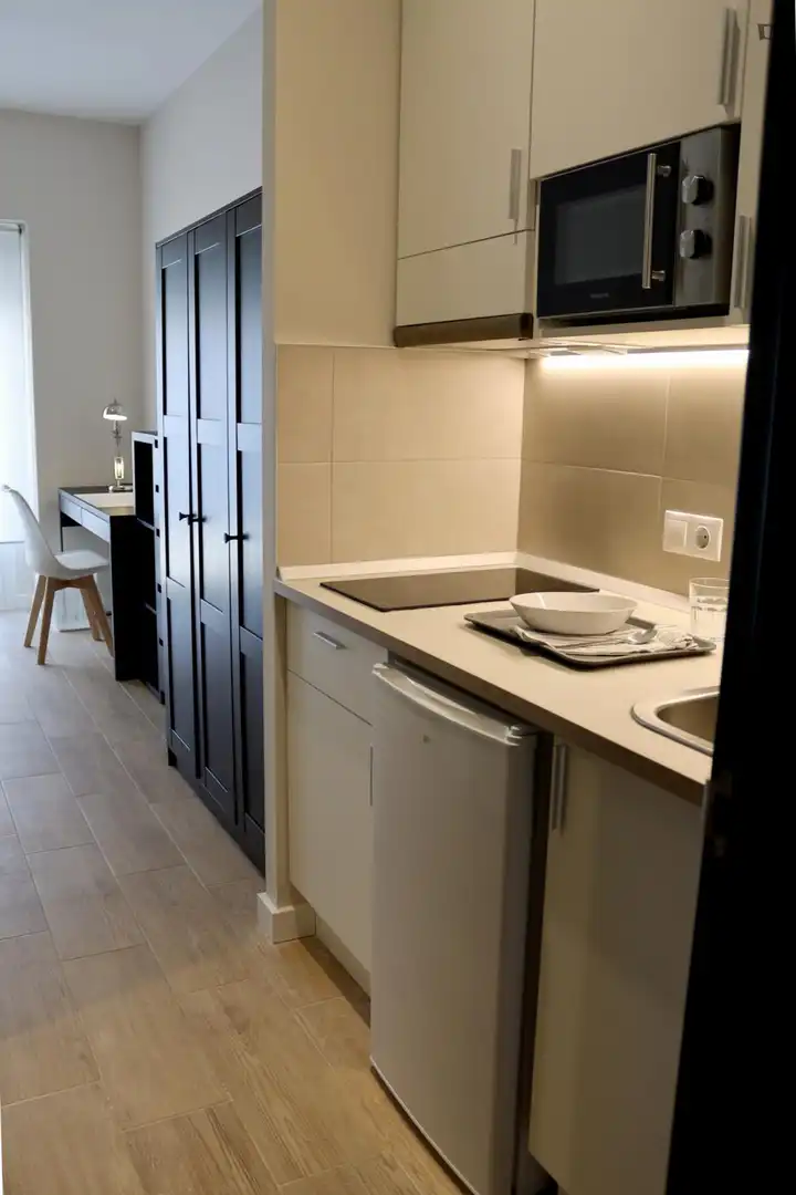 Kitchen of Study for rent in Burjassot  with Air Conditioner, Furnished and Washing machine