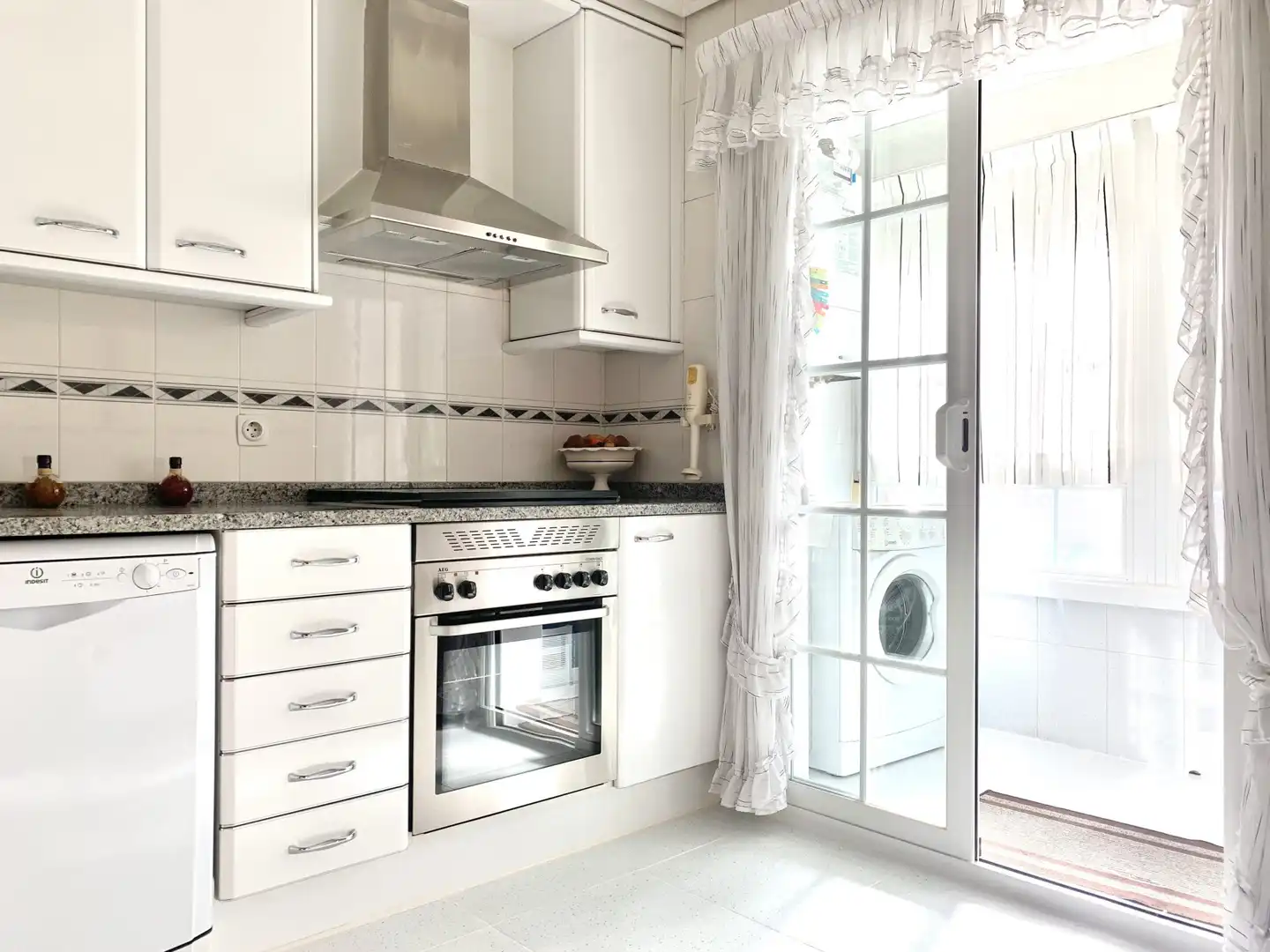 Cocina de Casa adosada de alquiler en Alcobendas con Aire acondicionado, Calefacción y Terraza