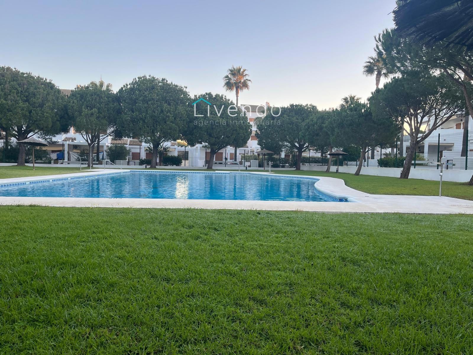 Flat for sale in La Barrosa