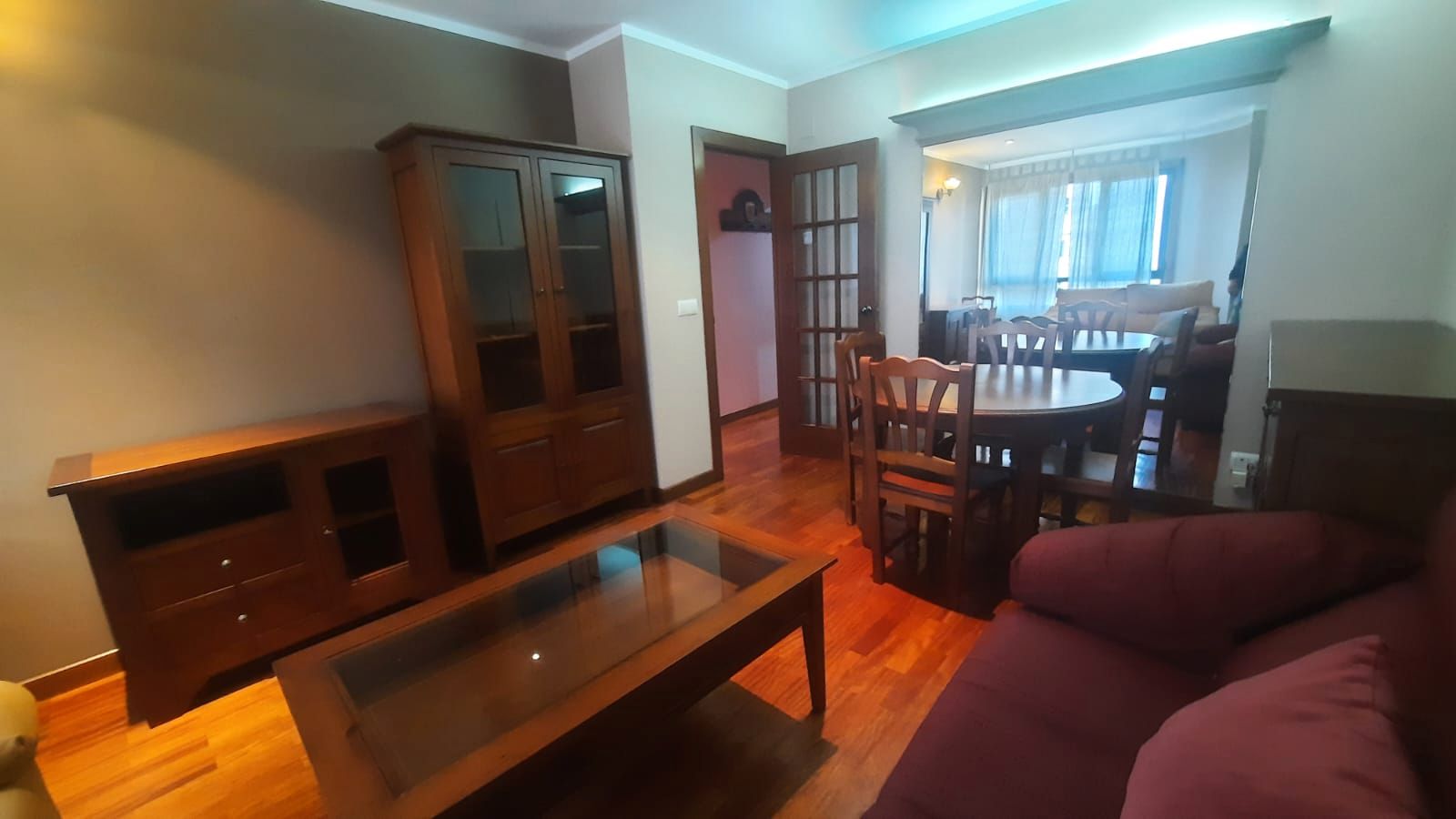 Living room of Flat to rent in Vigo   with Heating, Parquet flooring and Storage room