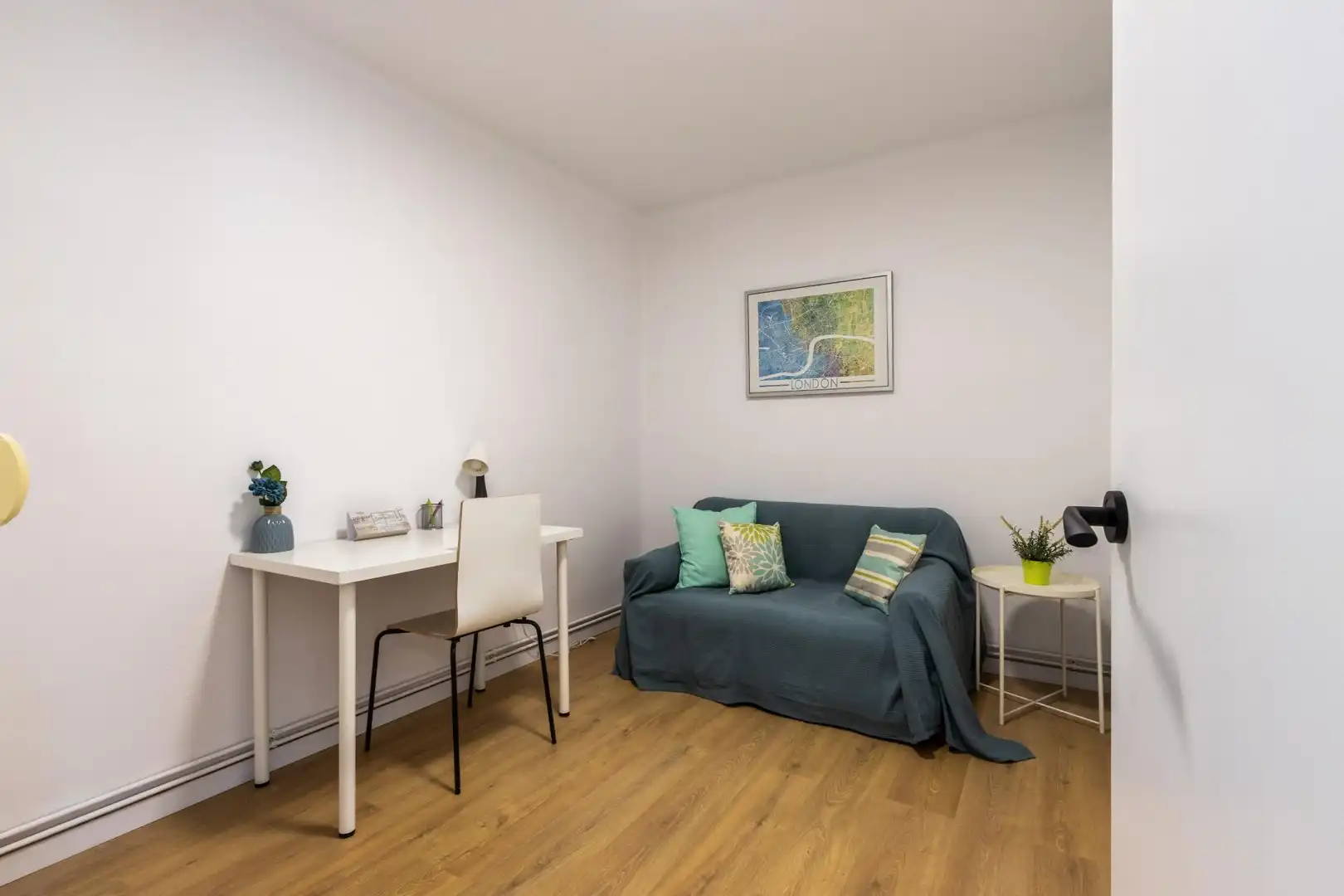 Habitación de Piso en venta en Sabadell con Aire acondicionado, Calefacción y Parquet