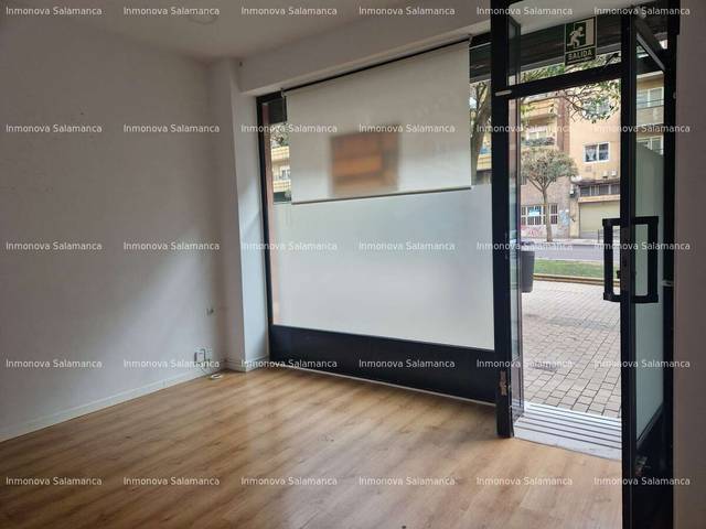 Local comercial en Alquiler en Salesas