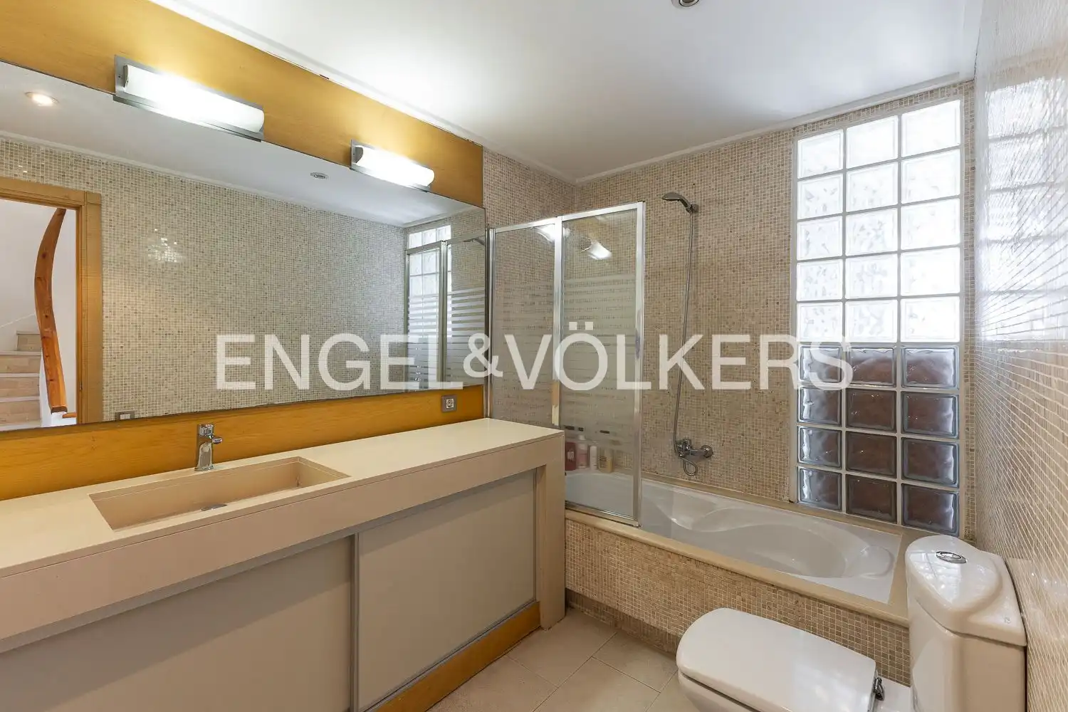 Bathroom of Houses for sale in Alboraya  with Air Conditioner, Heating and Terrace