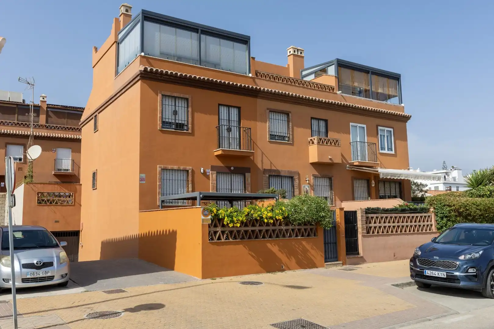 Exterior view of Detached homes for sale in Vélez-Málaga  with Heating, Private garden and Terrace